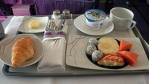 タイ国際航空 バンコク～ジャカルタ ビジネスクラス | 機内食ドット 