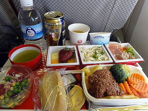 JAL(日本航空) シドニー~成田 エコノミークラス | 機内食 JAL(日本航空) シドニー~成田 エコノミークラス | 機内食