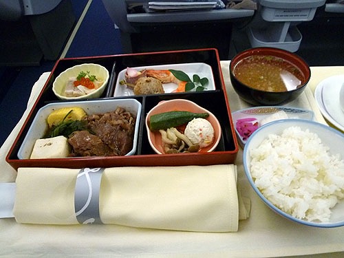 中華航空 チャイナエアライン 台北 福岡 ビジネスクラス 機内食ドットコム 機上の晩餐