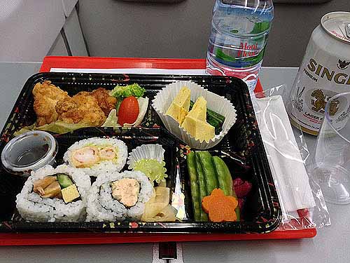 タイ エアアジアx 関西 バンコク ビジネスクラス 機内食ドットコム 機上の晩餐